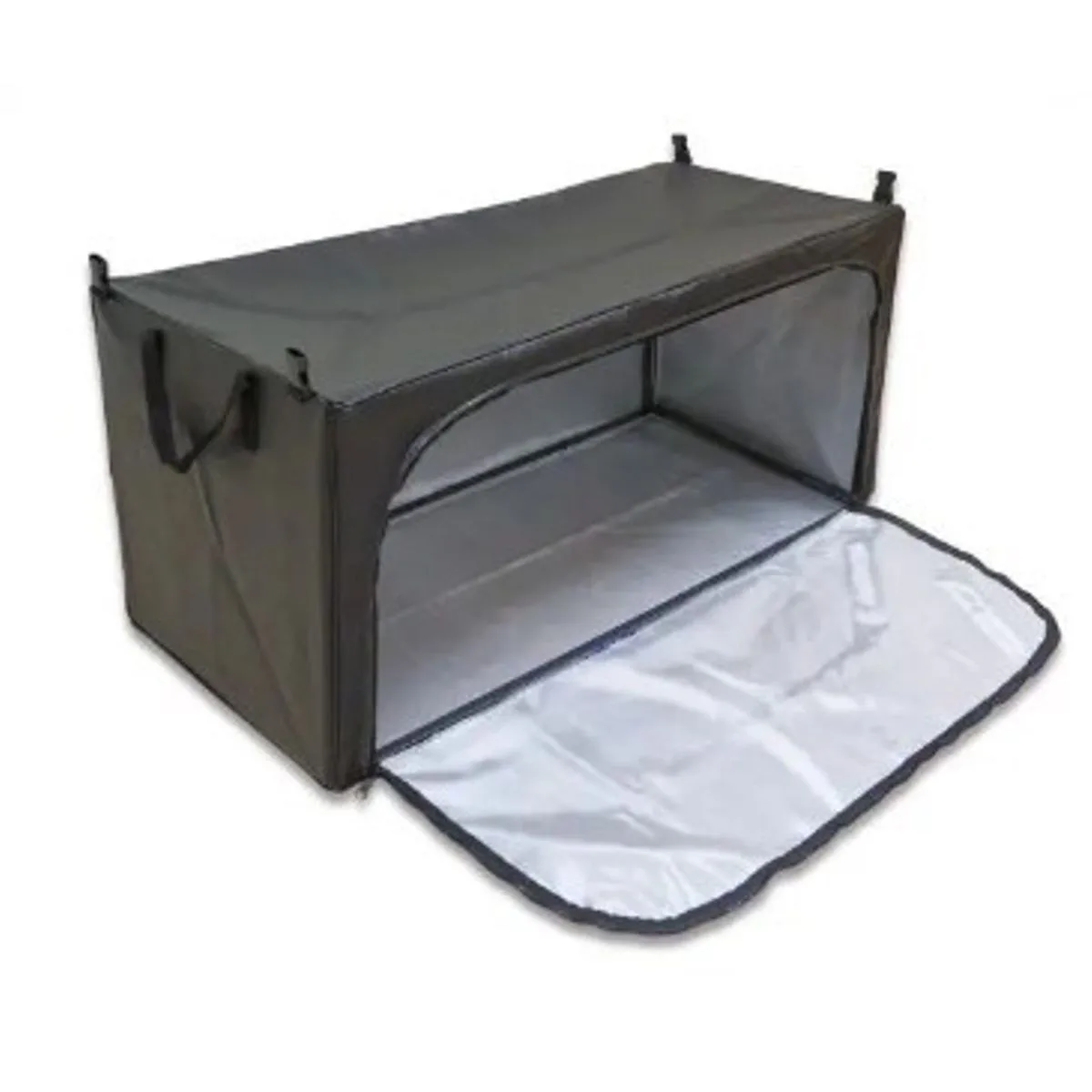 AC001M_1.jpg