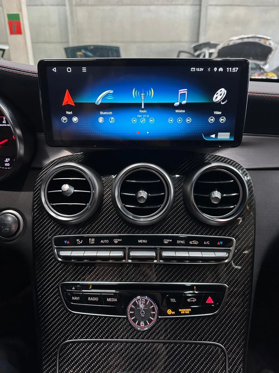 Central Multimídia Octacore PRO Luxury para Mercedes Benz 10.25" - Tela de alta definição