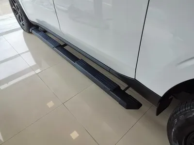 Estribo Maverick Extreme Preto* — detalhe