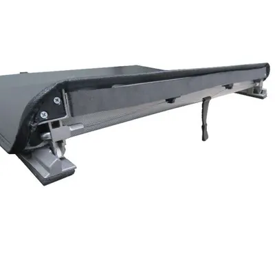 FF232F_3.jpg