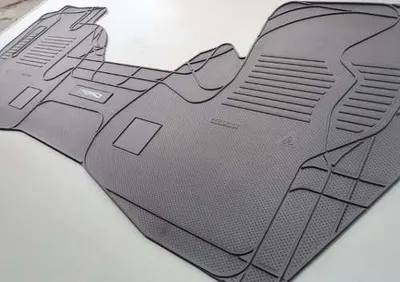 Tapete Personalizado PVC Silverado Cinza 1Pç*