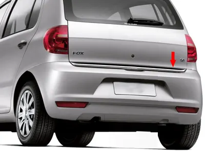 Adesivo Cromado Porta Malas – Fox — detalhe