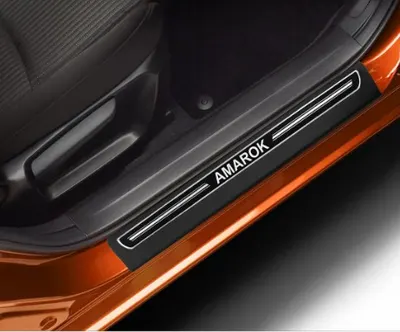 Soleira Resinada Amarok CD Elegance — detalhe