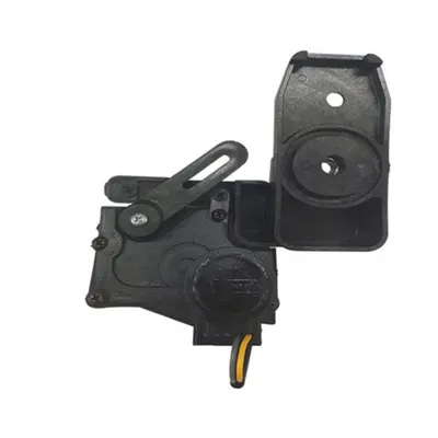 Trava Elétrica De Tampa Traseira Hilux 16/* — detalhe