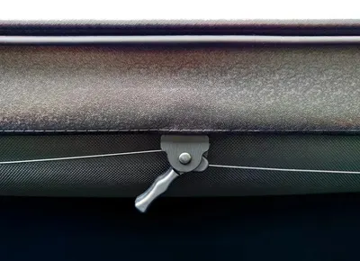 Capota Marítima Triton Katana 26/ BLACK* — detalhe