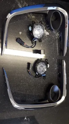 Farol Aux Corolla 20/ Bot Mod Orig. Mold. Cromo* — detalhe