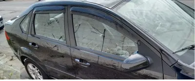 Calha De Chuva 4P 02/ Fiesta Hatch/Sedan* — detalhe