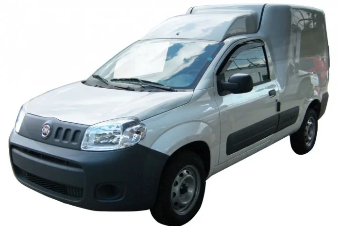 TG24017_1.jpg