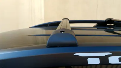 Travessa P/ Longarina Tiguan 18/ Preta Larga* — detalhe